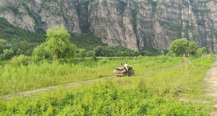 【北京一周一山·十渡山水】特价全含丨赠送特色农家大锅菜丨于孤山寨寻幽探胜徒步吸氧，在十渡漂流降温随波逐流~