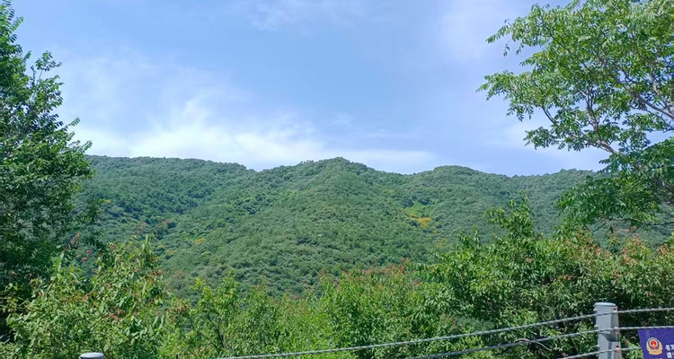 【北京一周一山·香八拉经典徒步】解锁京郊经典拉练线，一场关于山野的浪漫邂逅~