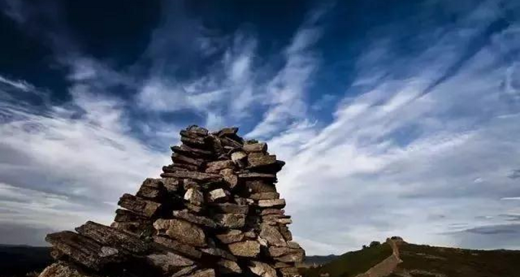 【北京一周一山·独石口长城】夏日寻幽独石口丨解锁独石口长城的极致原始风貌，感受古迹与山野的双重治愈~