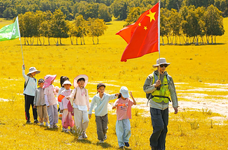 【遇见乌兰布统·金秋亲子奇遇记5日】丰宁+元上都遗址博物馆+农场秋收+蒙古度假村+浑善达克沙地越野+玛瑙山+蚂蚁森林+秘境山谷轻徒步+乌兰布统+鄂温克驯鹿部落+穿越塞罕坝林海+承德+结营晚宴+金山岭长城&28人团
